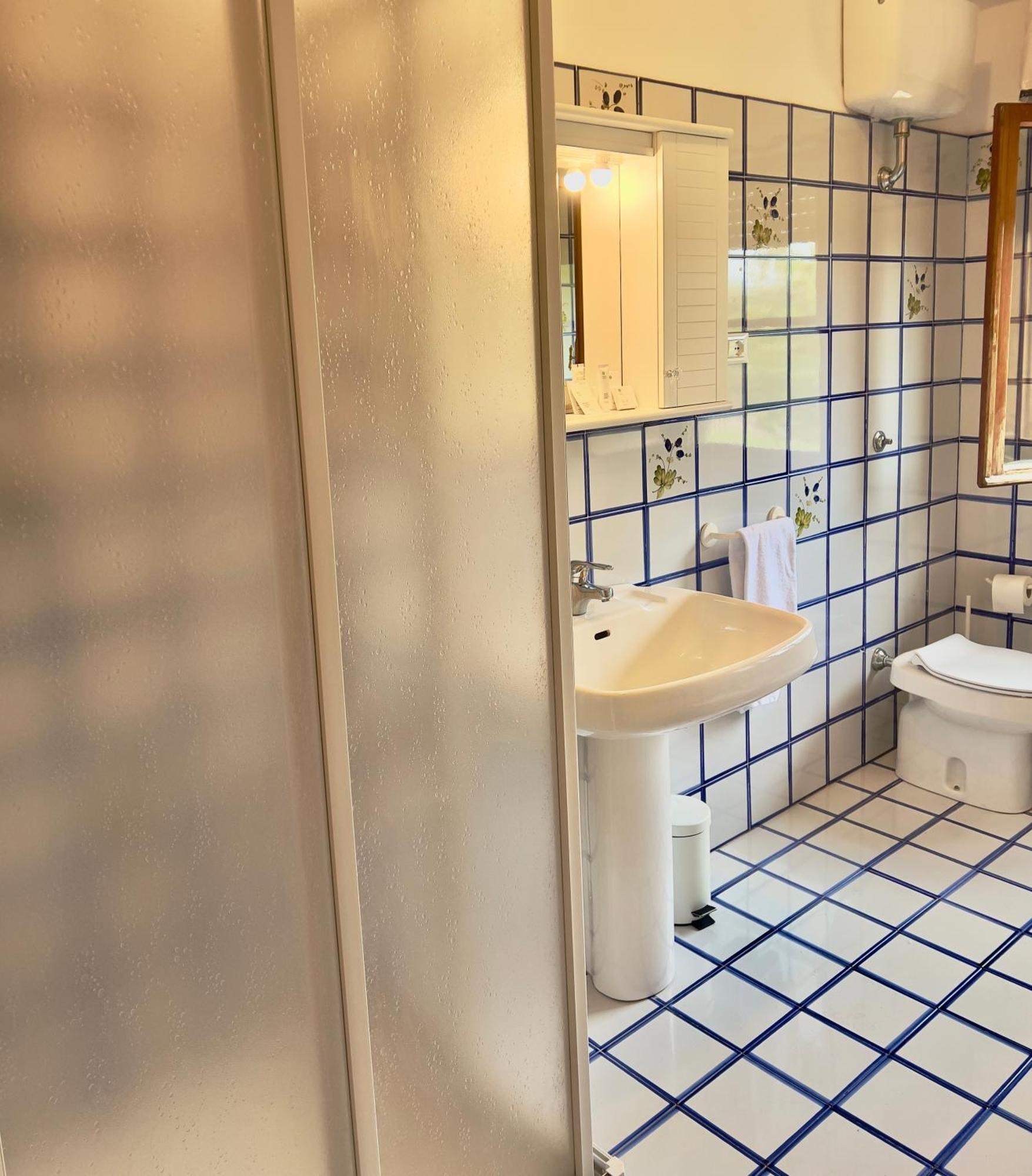 Villa Lavinia B&B Montescudaio Habitación foto